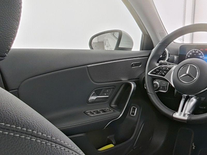 Mercedes-Benz A 250 e , PROGRESSIVE 360 DISTR KAMERA SPUR PDC