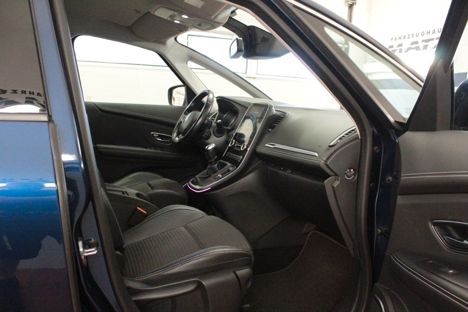 Fahrzeugabbildung Renault Grd Scenic Tce130 Bose Edition*R-Link*Sitzhzg*