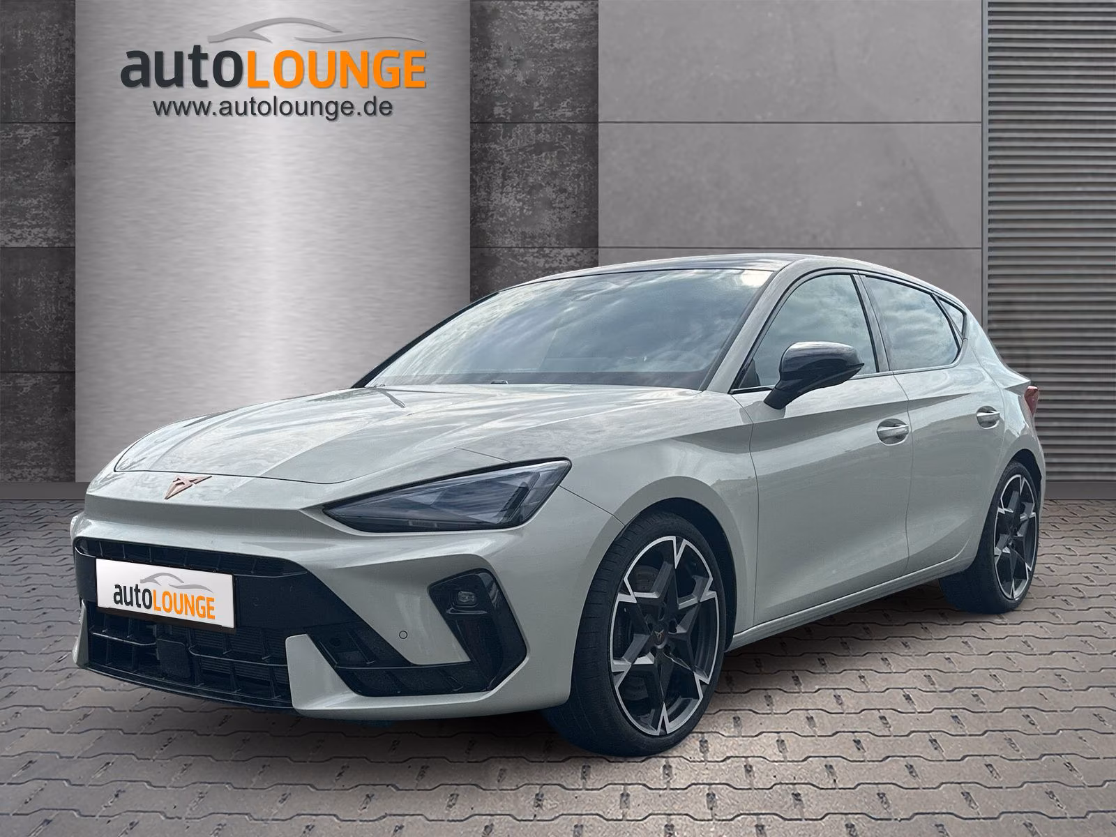 Cupra Leon VZ 2.0TSI 7-Gang-DSG Navi Pano Sennheiser