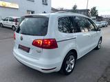 Volkswagen Sharan 2.0 Tdi 177 Highline*Nav*Kam*Dynaud*DSG* - VW Sharan Gebrauchtwagen in München