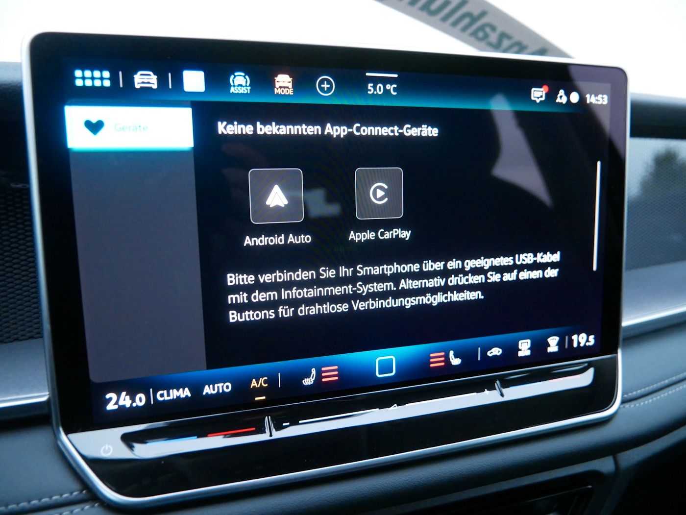 Fahrzeugabbildung Volkswagen Tayron 1.5 Life NEU55T 7-Sitzer Matrix AHK Kamer