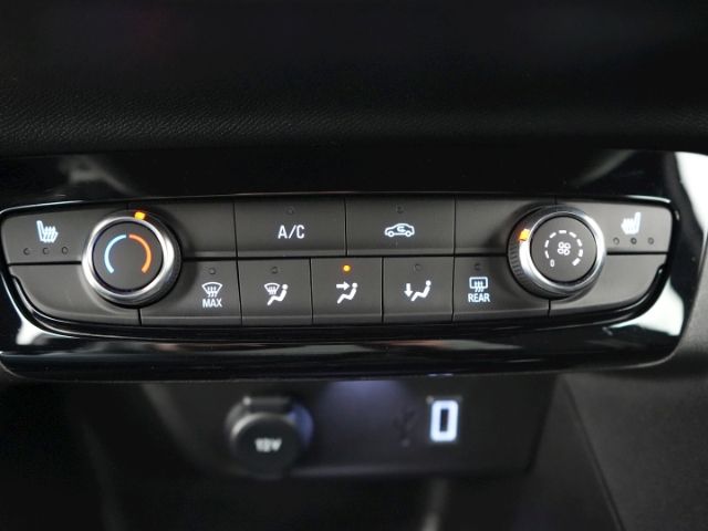 Corsa F FACELIFT GS+LED LICHT+RÜCKFAHRKAMERA+SIT