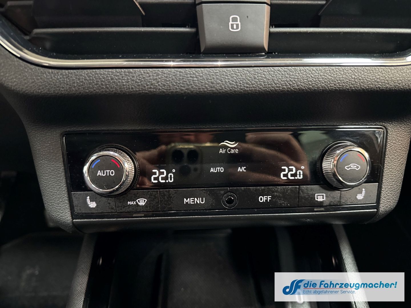 Fahrzeugabbildung SKODA Kamiq Tour Navi Digitales Cockpit LED Sperrdiff.