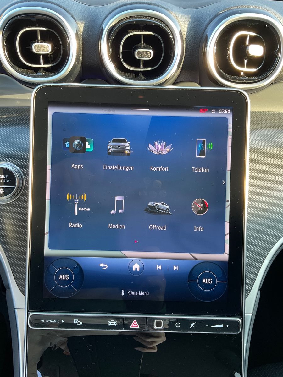 Fahrzeugabbildung Mercedes-Benz GLC 220 d 4M,AHK,Kamera,Leder,CarPlay