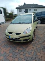 Mitsubishi Colt 1.3  Spring line - Mitsubishi mit Benzin-Antrieb: Van, Schaltgetriebe