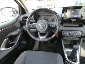 Toyota Yaris - 9
