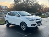 Hyundai IX 35 - TÜV 07/27 Wenig KM - Hyundai ix35: 2.0