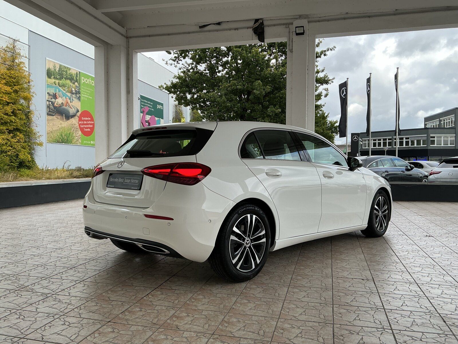 Mercedes-Benz A 180 Progressive Navi LED Kamera Sitzhzg. Klima foto 5