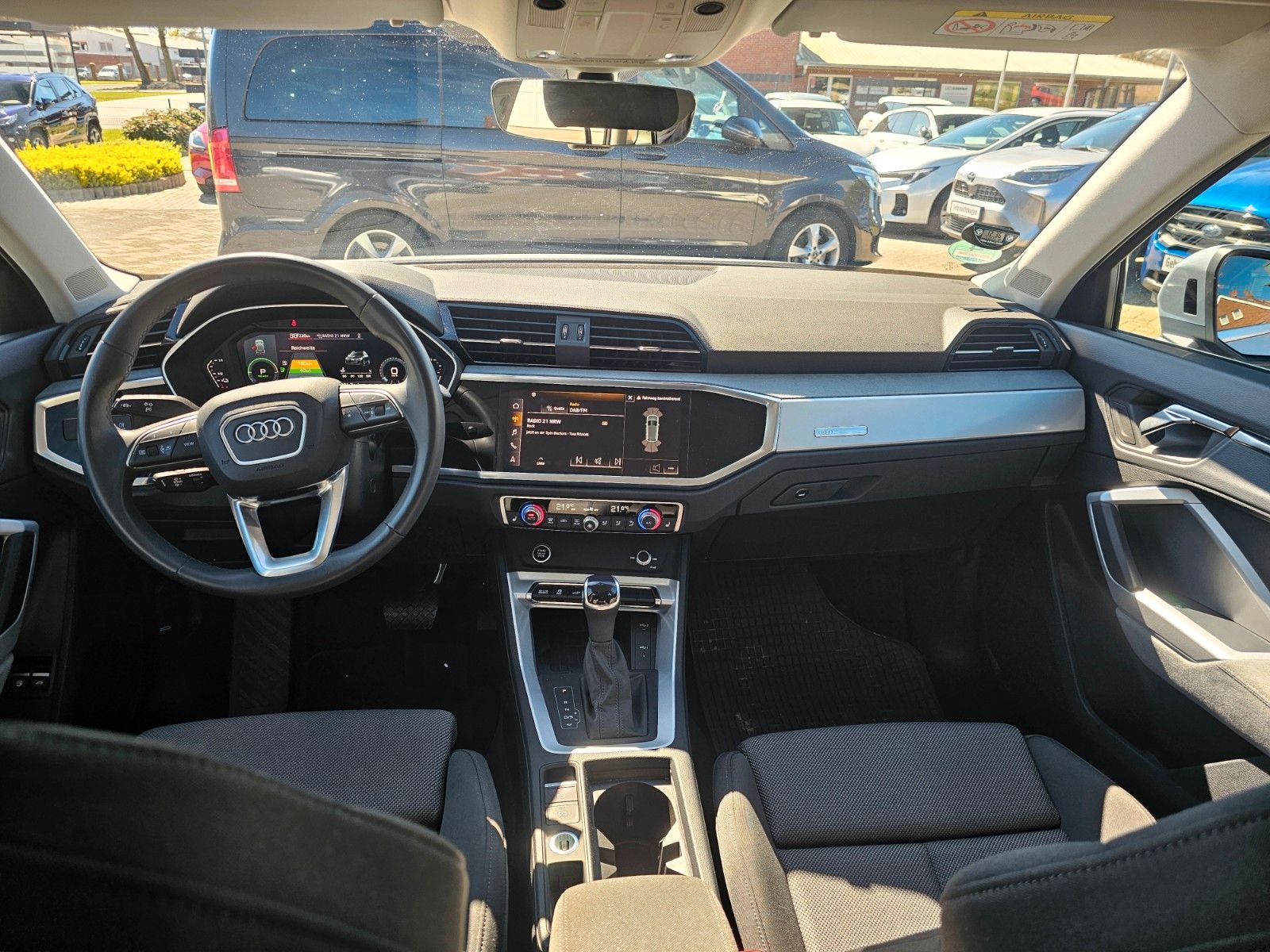 Audi Q3 45 1.4 TFSI e basis *AHK*LED foto 16