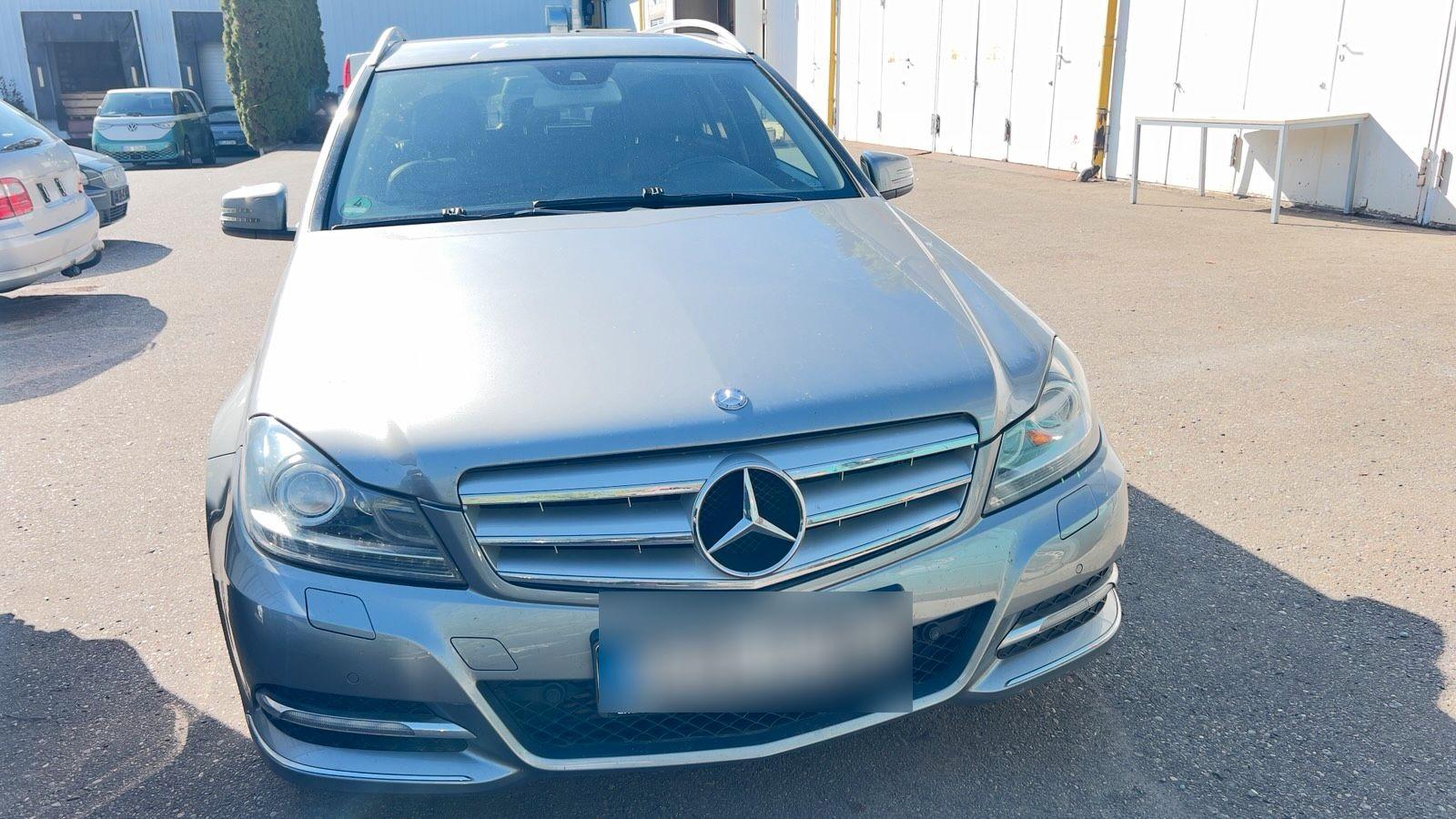 Mercedes-Benz C 200