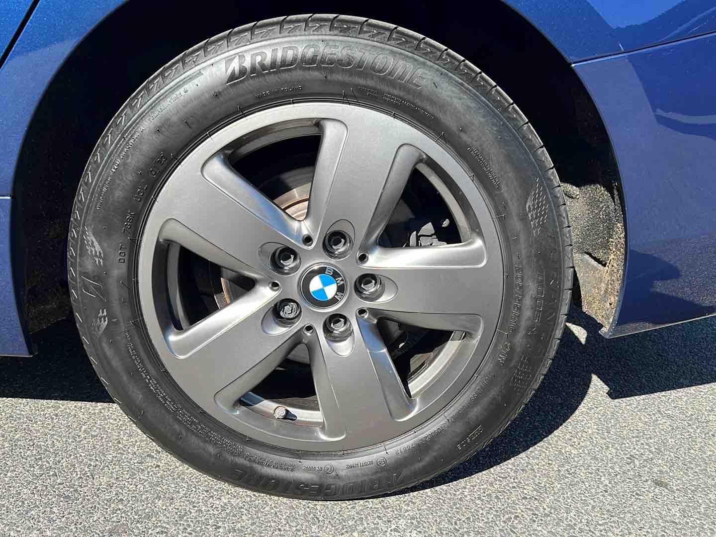 BMW 216 Gran Coupe *AHK, Kamera, App, LED, Navi*