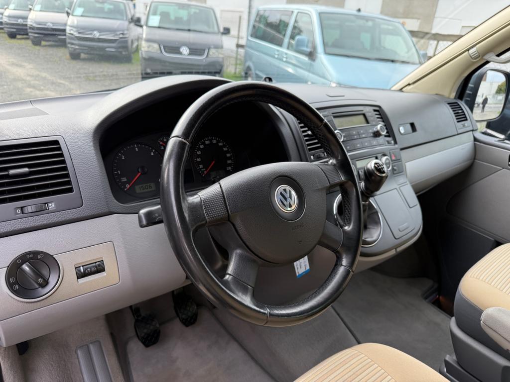 Volkswagen T5 California