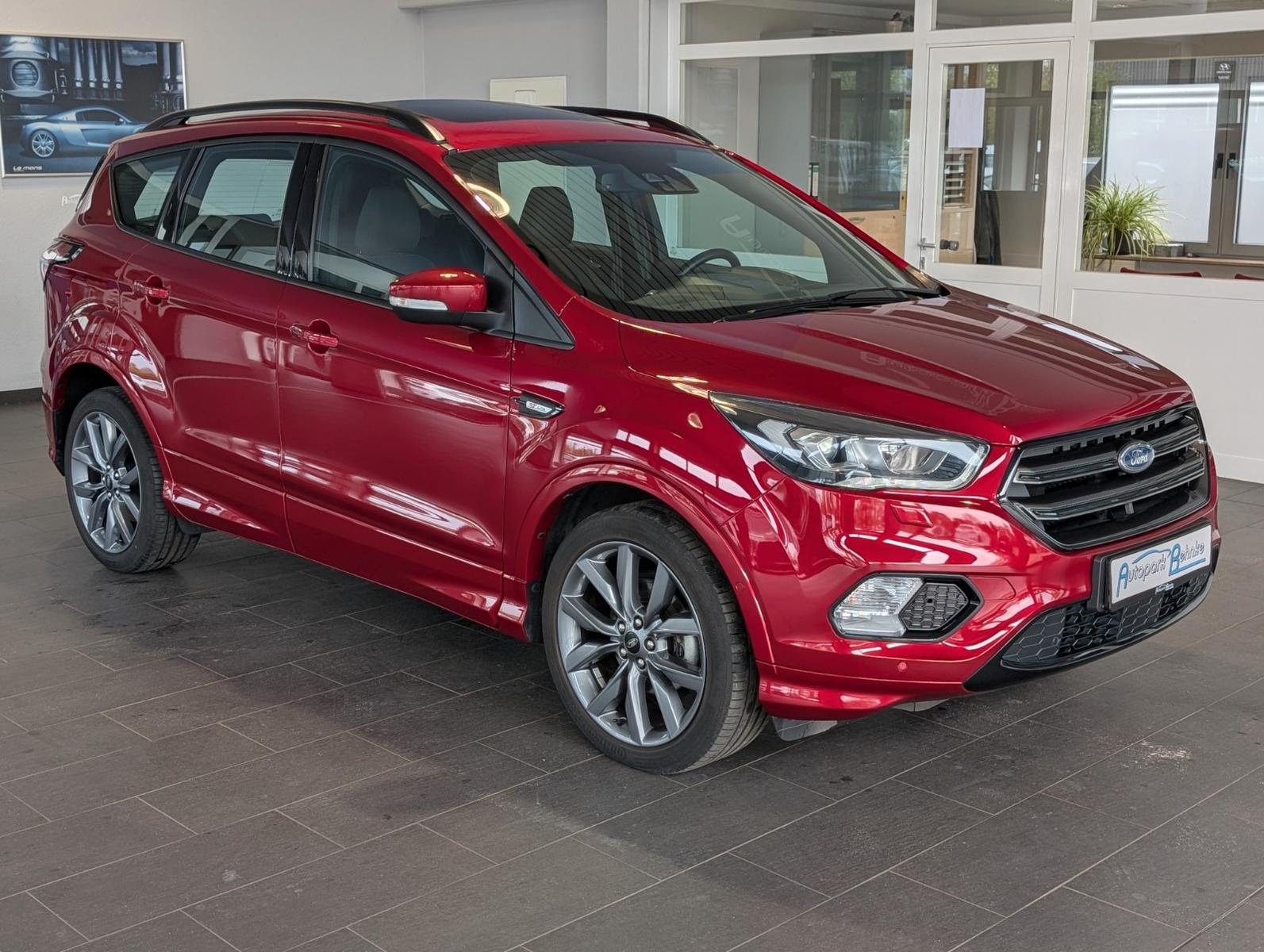 Ford Kuga ST-Line*Panorama*AHK*NAV*KAM*Sitzh.*CarPlay