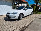 Opel Astra J Sports Tourer 2.0 CDTI 160 PS - Opel Astra: 160