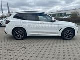 BMW X3 xDrive30 i M-Sport/Shadow-Line/Navi/Kam./LED - BMW X3 mit Benzin-Antrieb: Geländewagen, Automatik