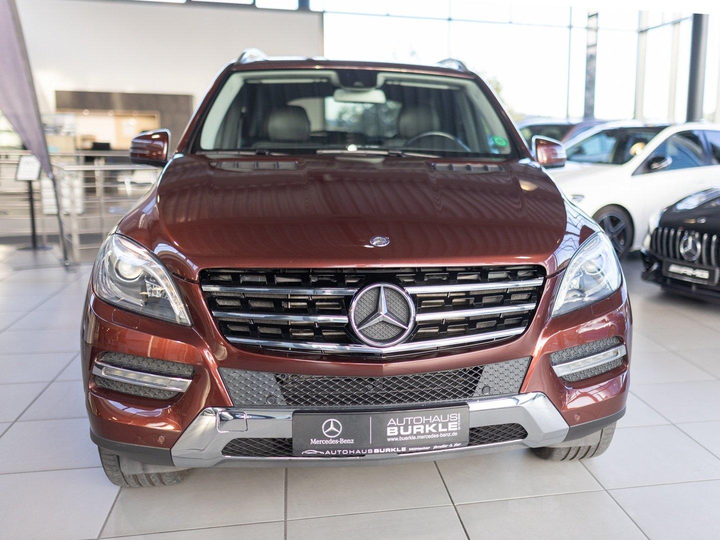Mercedes-Benz ML 350 CDI 4MATIC Memory,Bi-Xenon,COMAND,1.Hand!