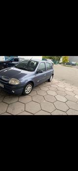 Renault Clio - gebrauchte Renault Clio aus dem Jahr 2000