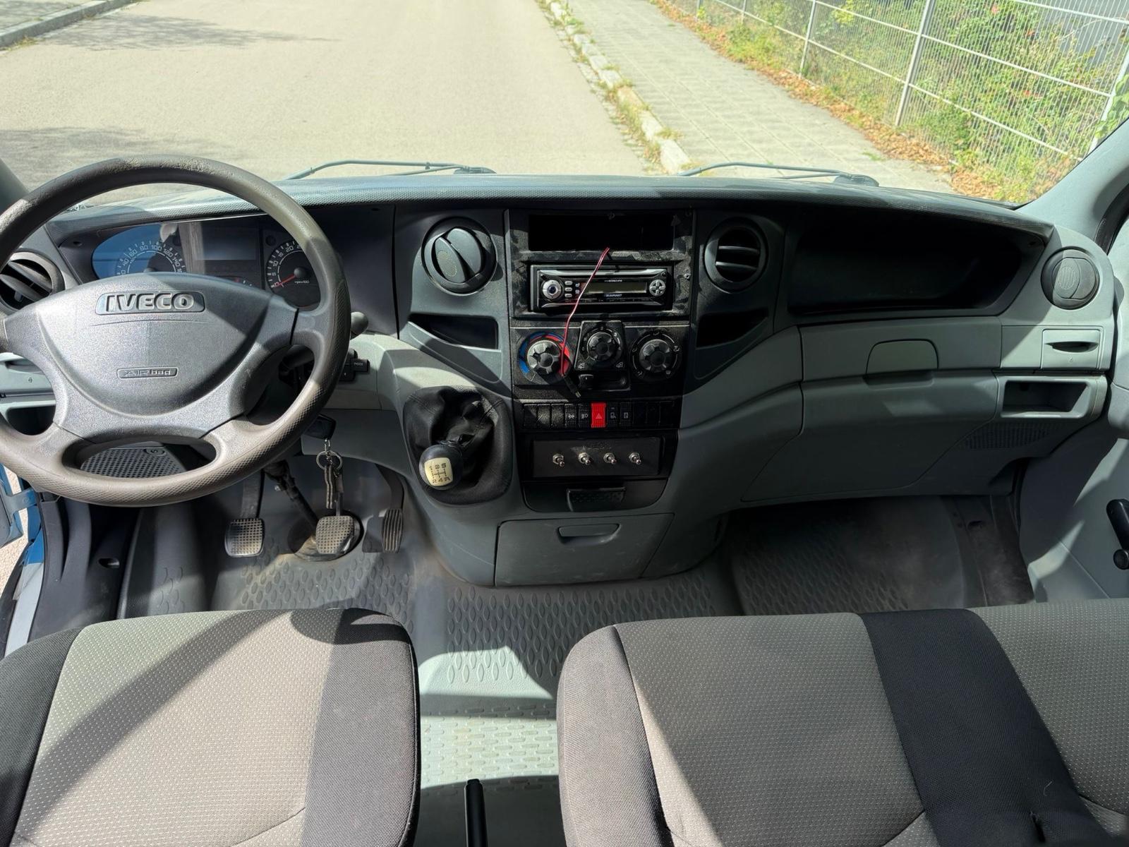Iveco Daily 2.3 HPi Pritsche Doka 