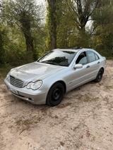 Mercedes-Benz Mercedes C220 - gebrauchte Mercedes-Benz C 220 aus dem Jahr 2000