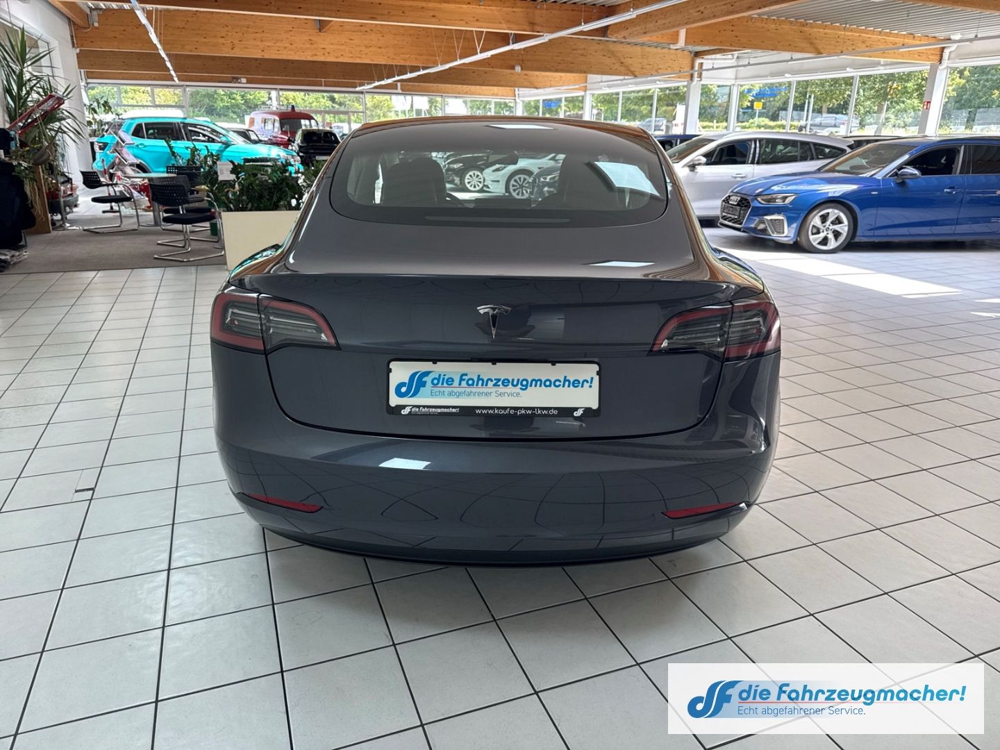 Fahrzeugabbildung Tesla Model 3 Long Range RWD Soundsystem ACC El. Heckk