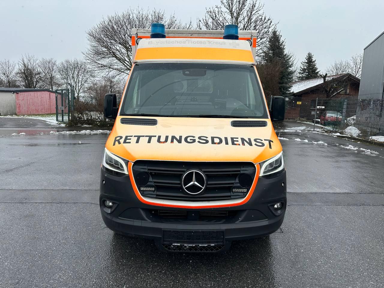 Mercedes-Benz Sprinter III Pritsche RWD/AWD 519 CDI RWD L2