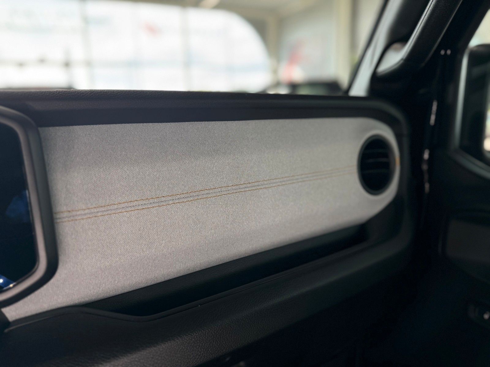 Fahrzeugabbildung Jeep Wrangler WILLYS 2.0 T-GDI 4x4 MY25 "AHK"