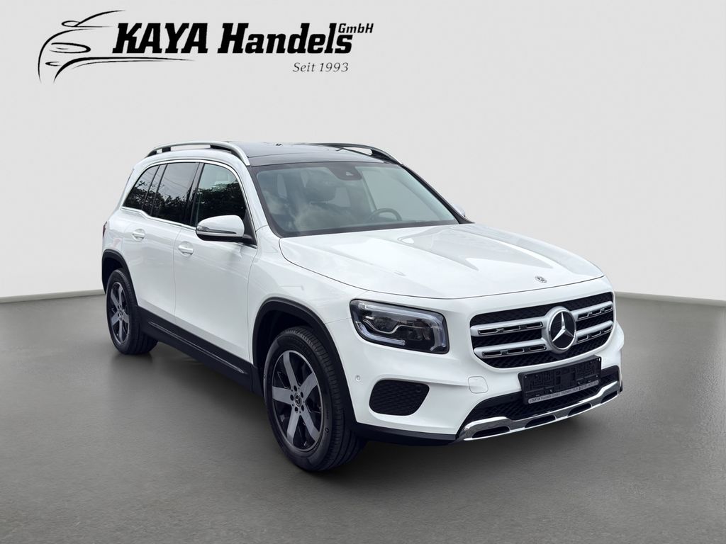 Image of Mercedes-Benz GLB 220