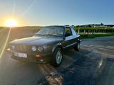 BMW 318 - BMW 318 aus 1989