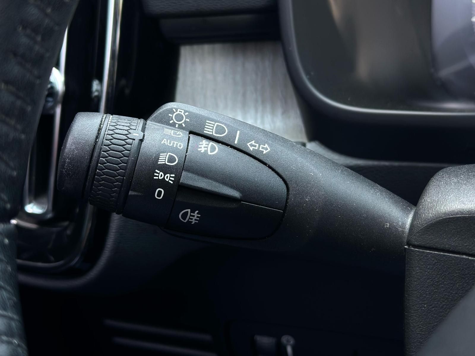 VOLVO XC40 2.0 D4 INSCRIPTION AWD LED#ACC#NAV#LH#VIRTU - Image 19