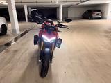 Ducati Streetfighter V4S Top Zustand - DUCATI ST4