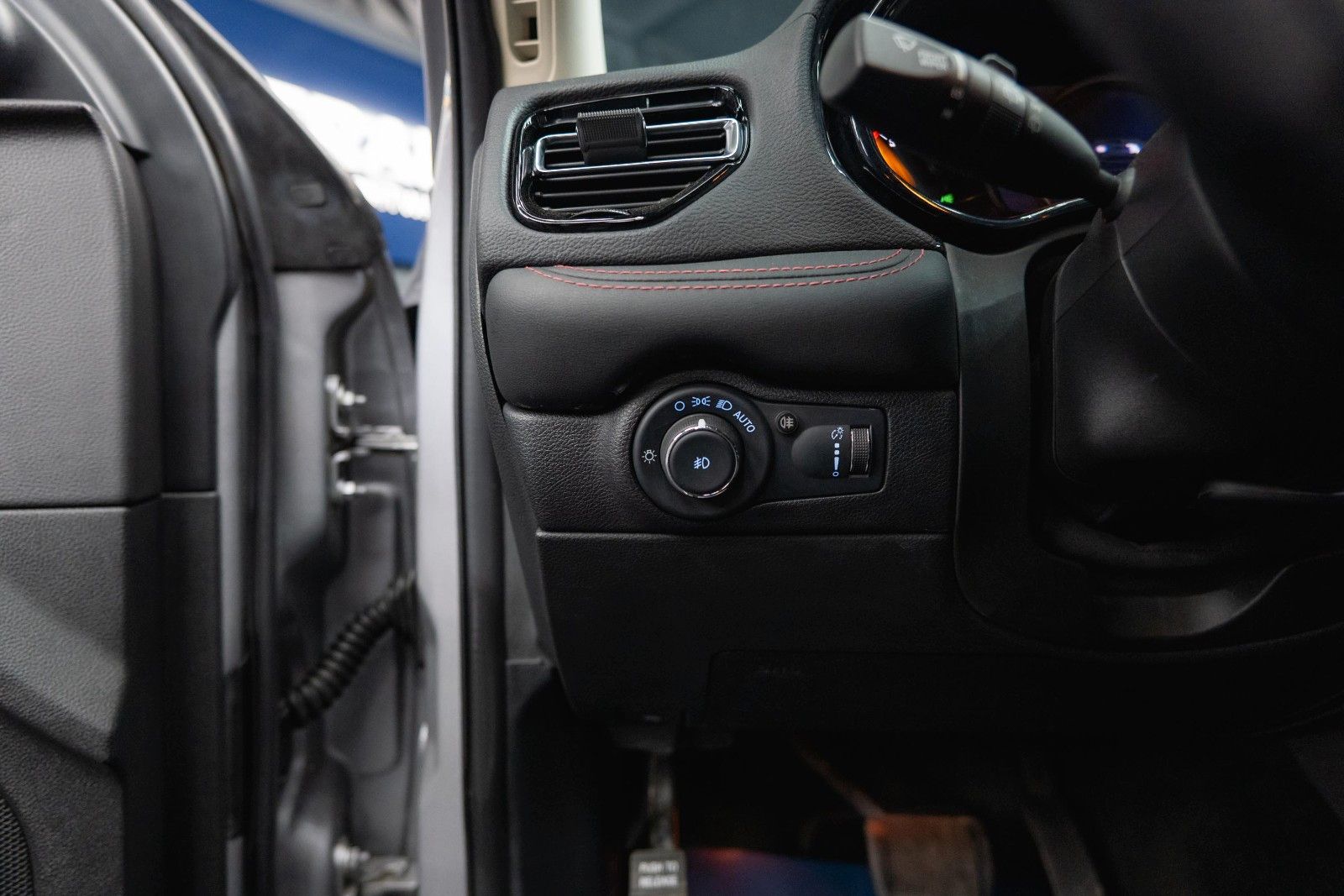 Fahrzeugabbildung Dodge Durango 3.6 V6 GT+ 4x4 Night-Paket Modell 22 LED