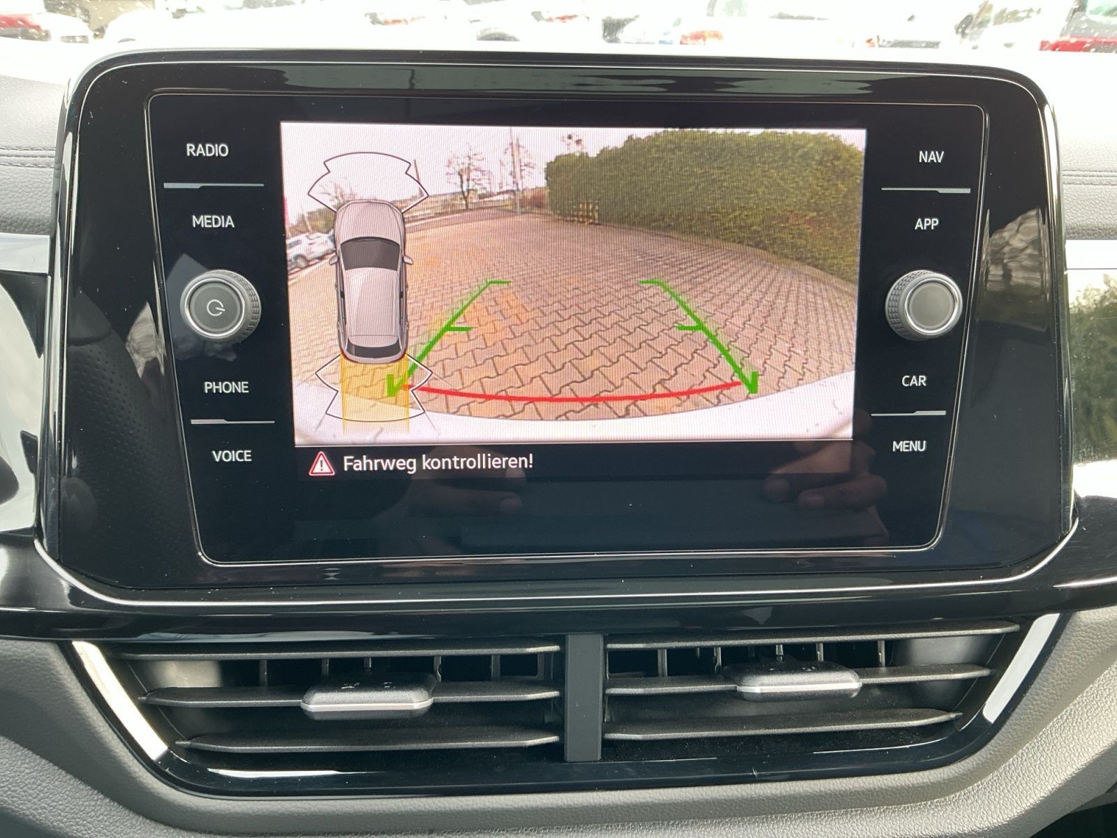 Volkswagen T-Roc - Bild 19