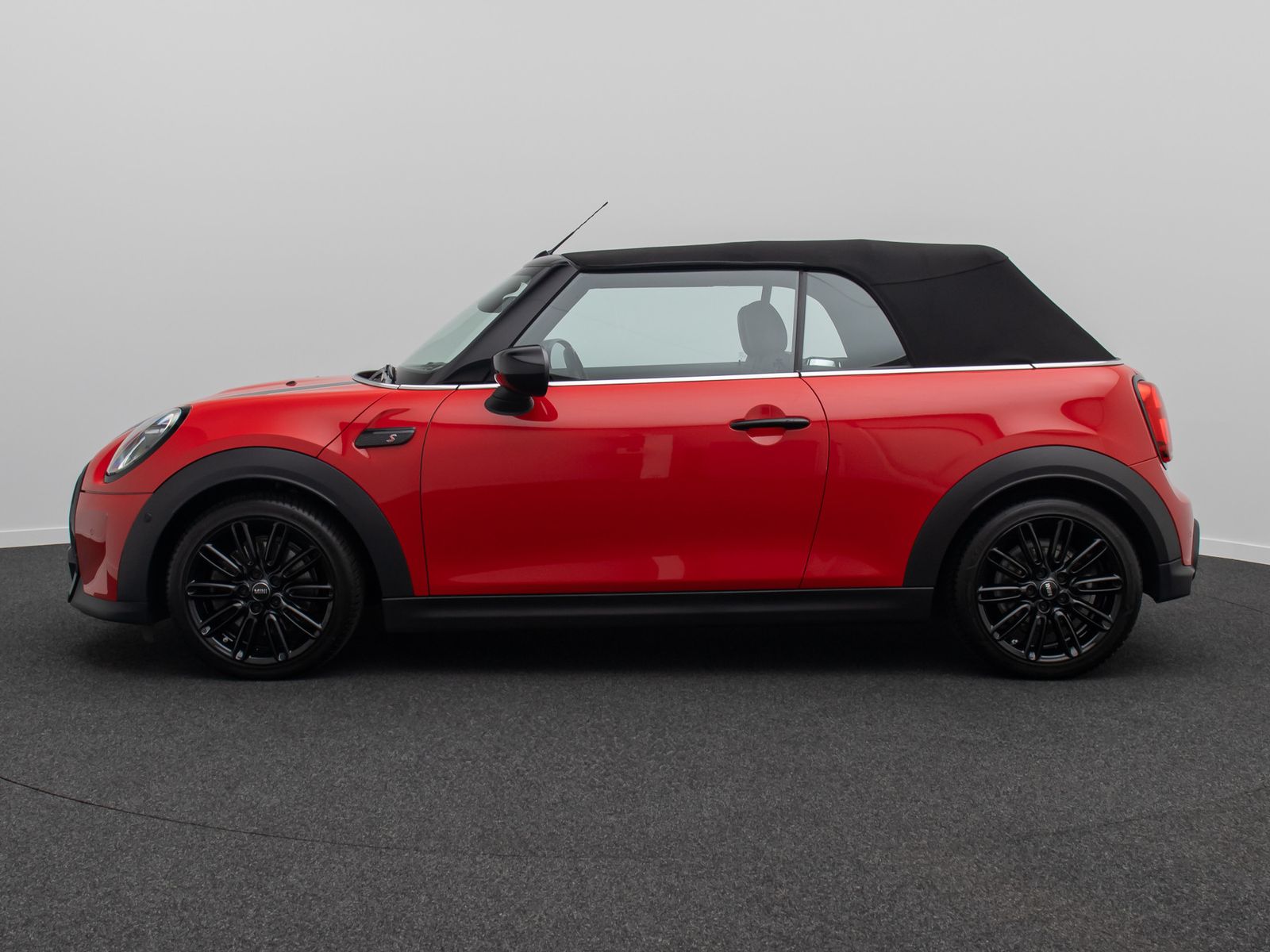 Fahrzeugabbildung MINI Cooper S Cabrio DAB Kamera HUD H/K Komfort Voll