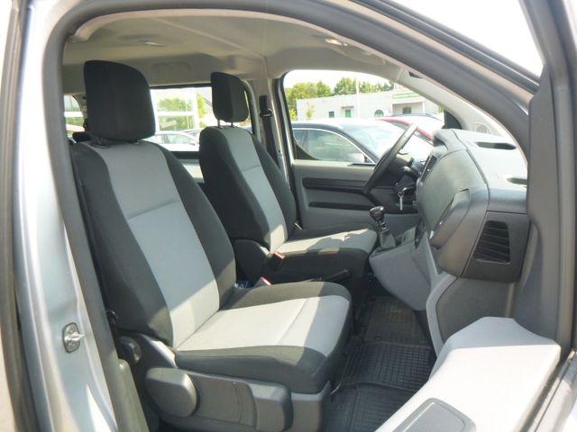 Fahrzeugabbildung Peugeot Expert 1,5 Blue HDi L2 >38.577KM/8Sitze/Navi/PDC