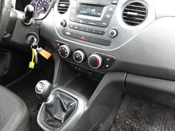 Fotografie 5 des Hyundai i10 1.0 Trend*Klima*PDC*SHZ*ZV*ELFH*MFL Klima