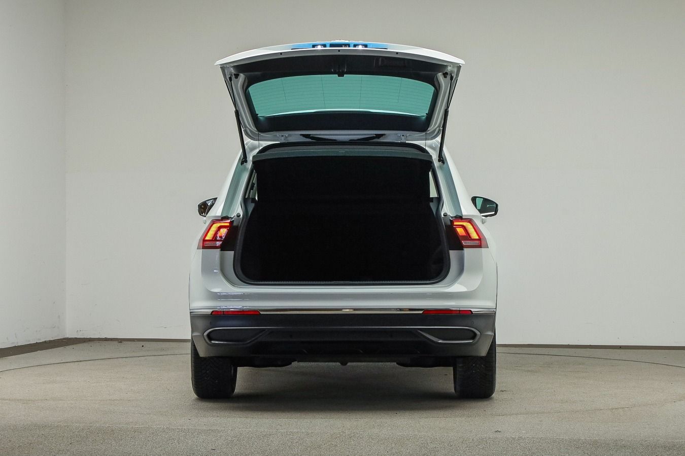 Volkswagen Tiguan - Bild 8