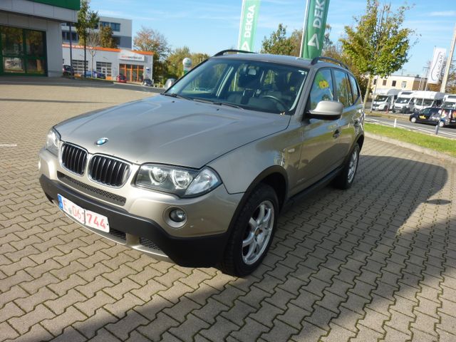 BMW X3 Baureihe X3 xDrive 18d 1 Hand