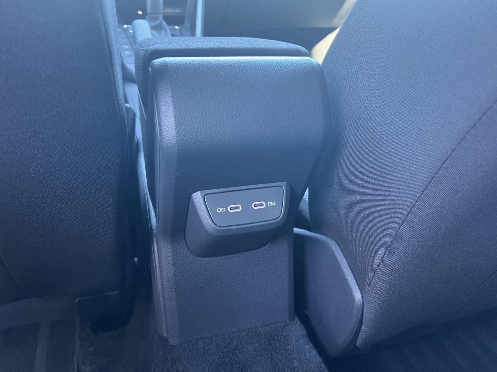 Taigo R-Line 1.5 TSI DSG AHK*Navi*Kamera*Pano
