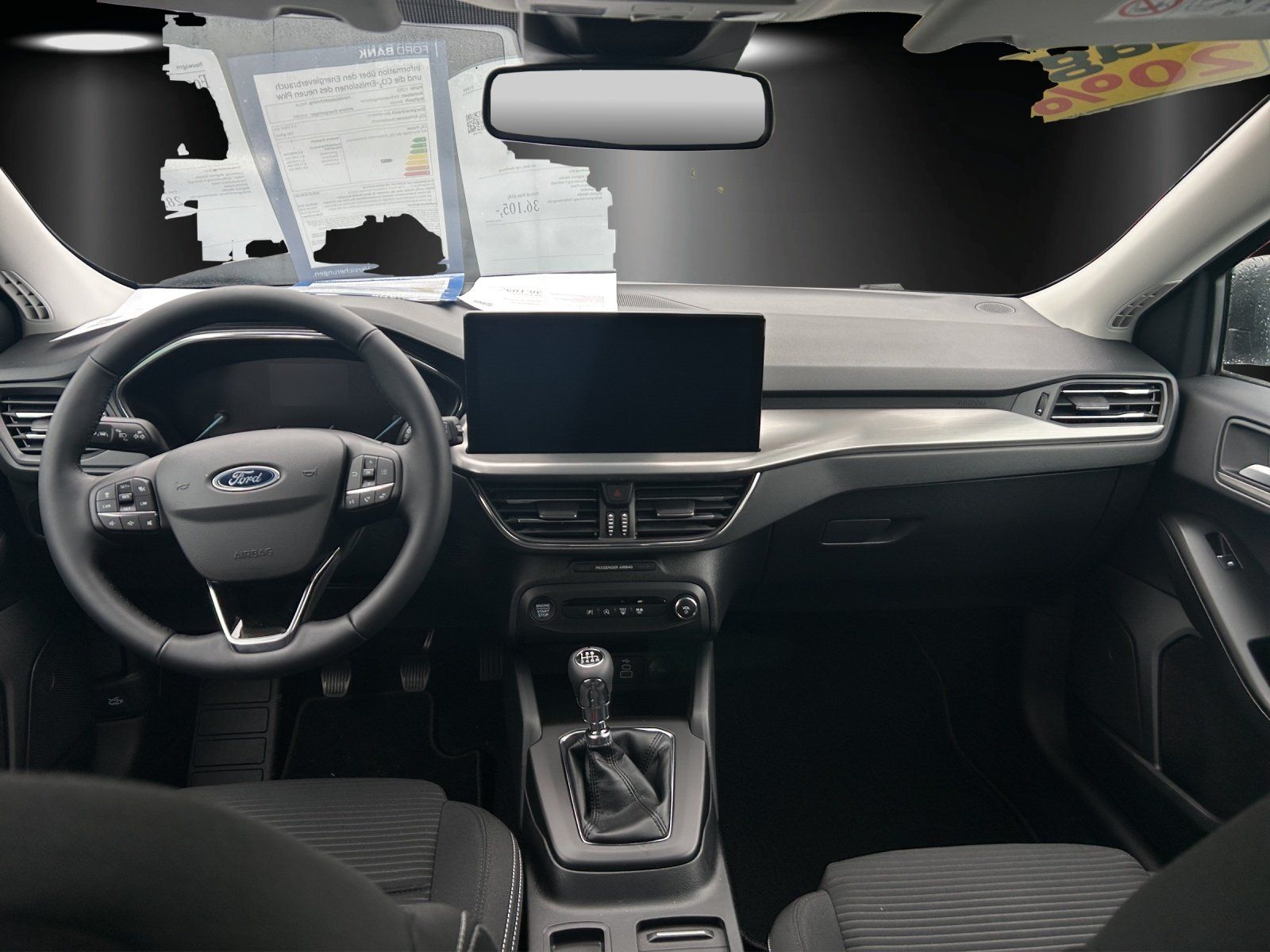 Fahrzeugabbildung Ford Focus Turnier  1,0 Ecoboost Titanium Edition