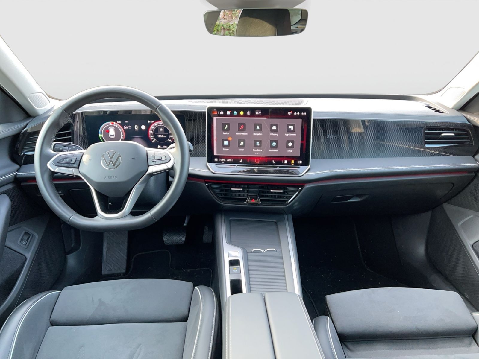 Volkswagen Passat Variant - Bild 12