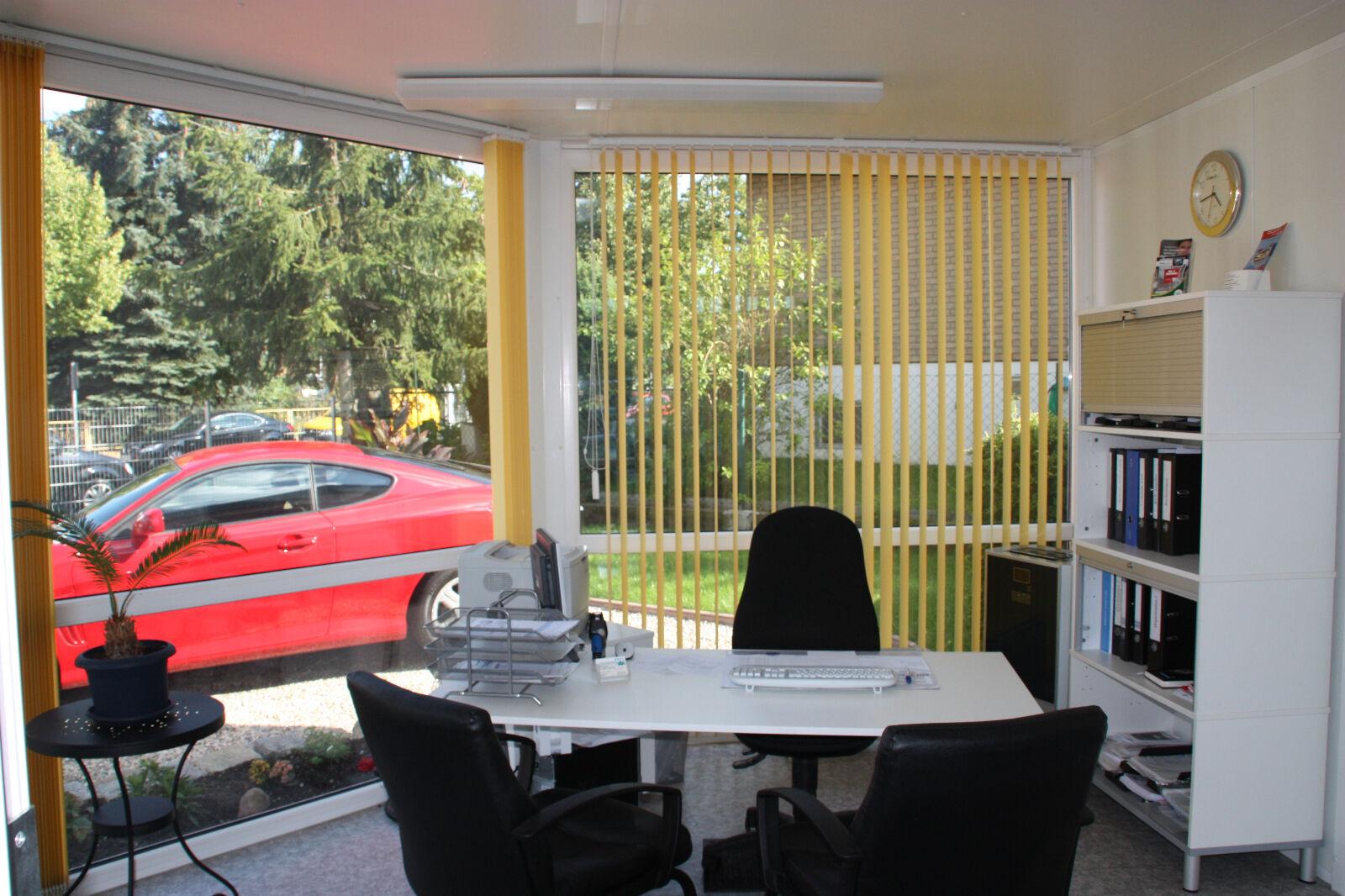 showroom-image-main