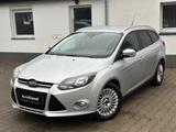 Ford Focus Titanium2.0TDCi*1HAND*AHK*Klima*Navi*PDC - Ford Focus aus 2011 mit Diesel-Antrieb