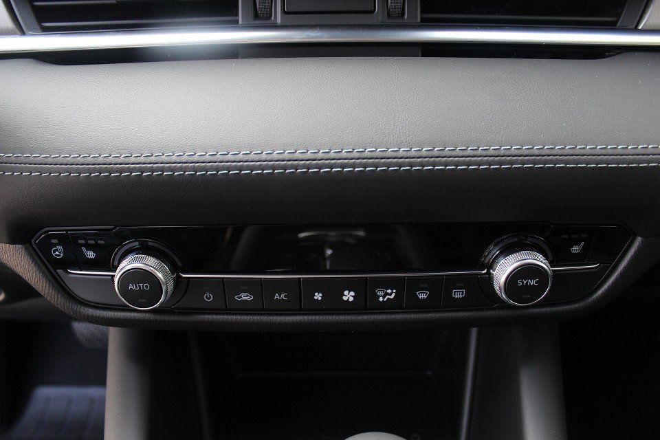 Fahrzeugabbildung Mazda 6 Exclusive-Line G-165 LEDER-S NAVI el.Sitzv. 36