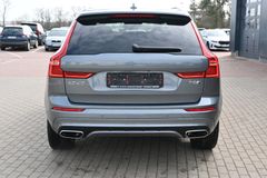 Fahrzeugabbildung Volvo XC60 T8 Twin Engine AWD R-Design*STDHZG*360°*AHK