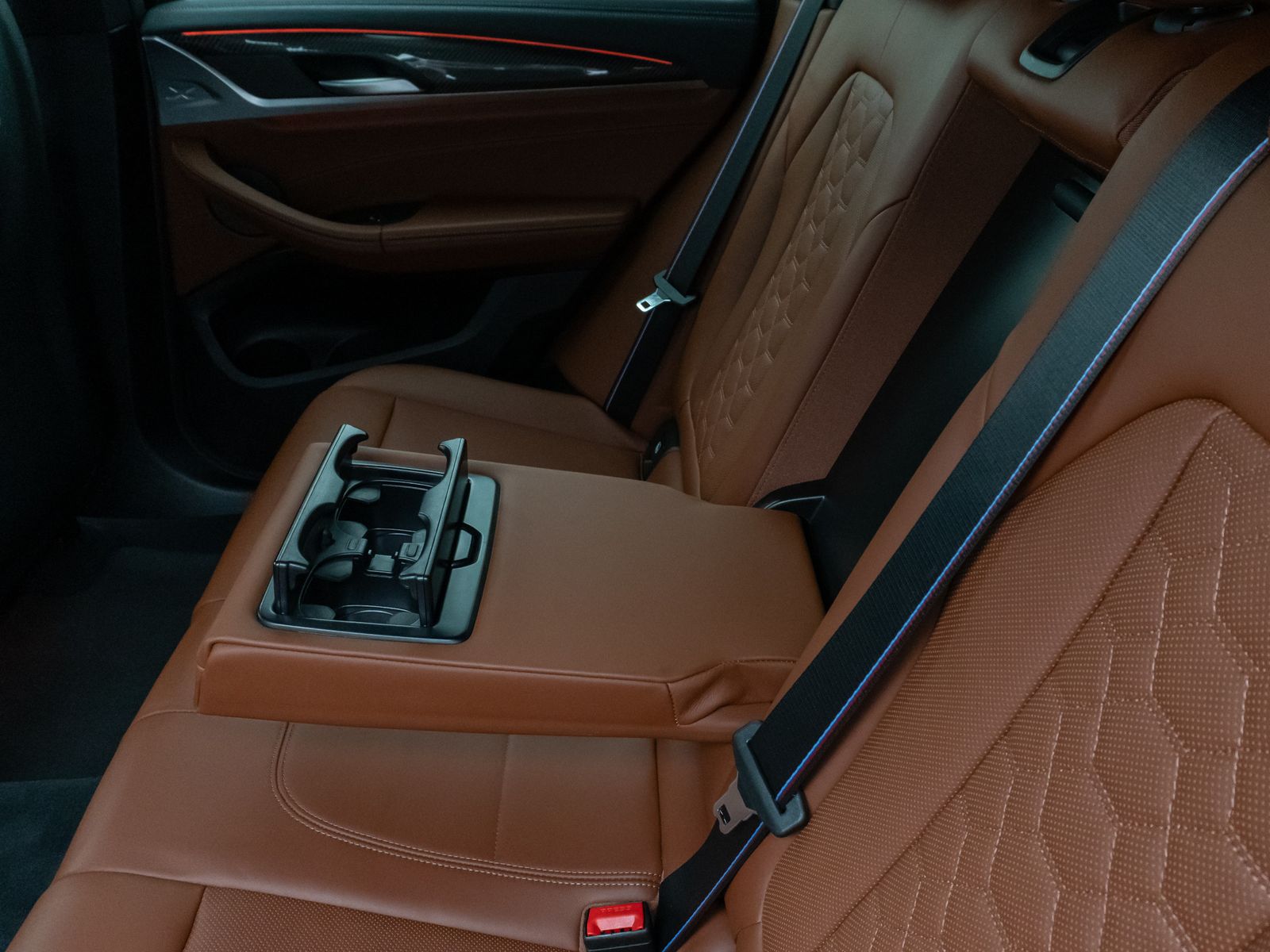 Fahrzeugabbildung BMW X3 M Competition 360°HUD DAB H/K DisplKey AHK