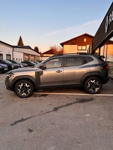 Dacia Duster III Hybrid 140 Extreme