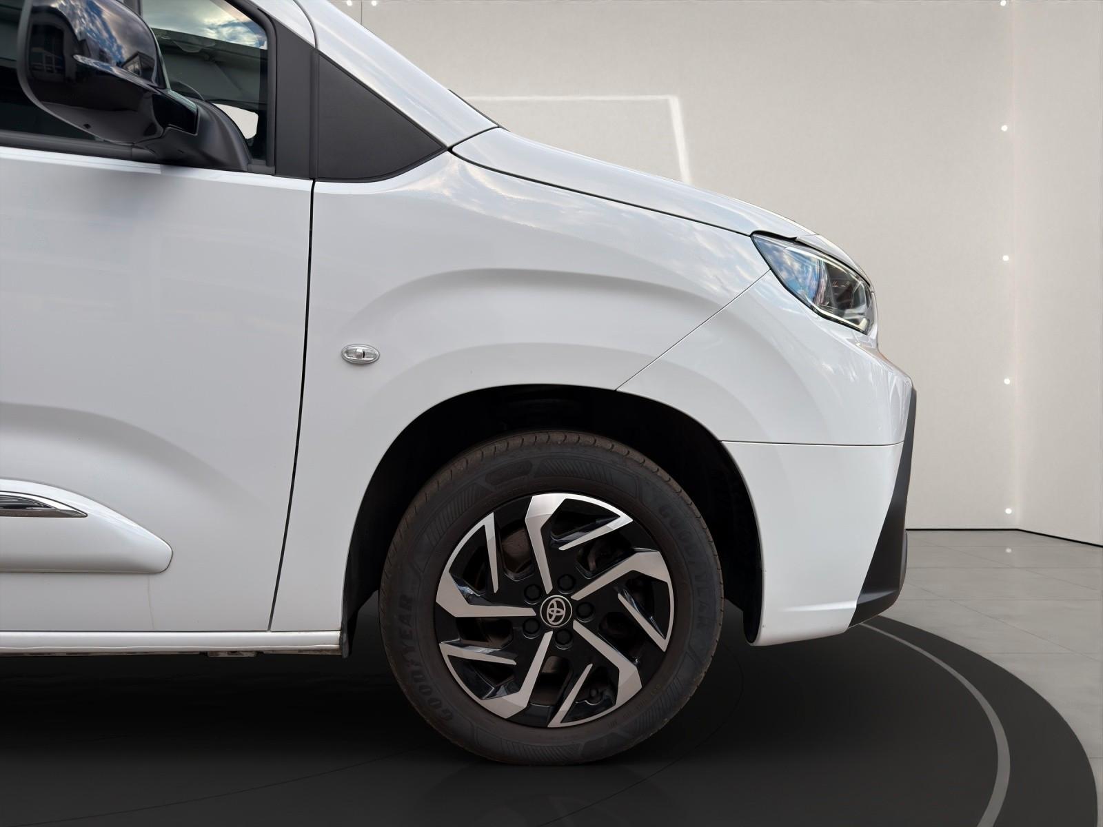 Toyota Proace City Verso L1 Team D 15 j. Garantie