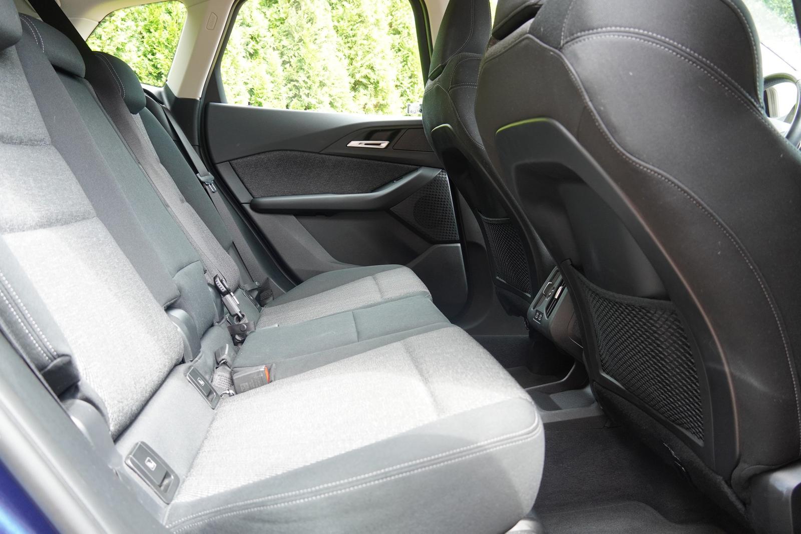 BMW 218 d Active Tourer LED Navi Head-Up 360° Kamera, миниатюра 30
