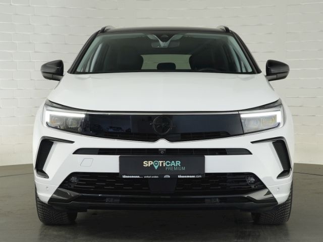 Grandland GSe PHEV 4X4 AUTOMATIK+AHK+NAVI+360 GR