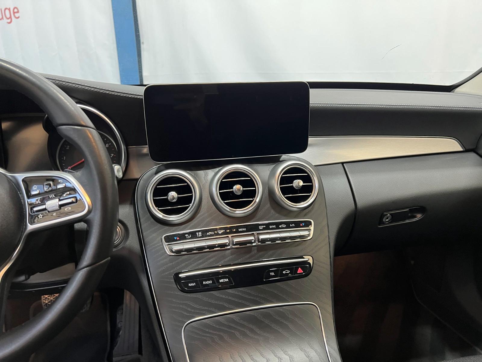 Mercedes-Benz C300 T-Modell AMG Line *LED *Assistent *RFK
